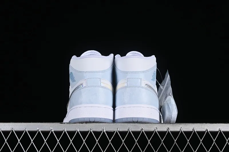 All categories Air Jordan Jordan series basketball shoes Air Jordan 1 Mid Z version Air Jordan 1 Mid GS "Glitter Swoosh" AJ1 Joe 1 ice blue crystal Zhongbang basketball shoes FQ9117-400